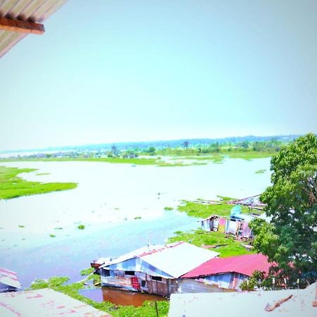 Amazon Breeze Hotel Iquitos Exterior foto