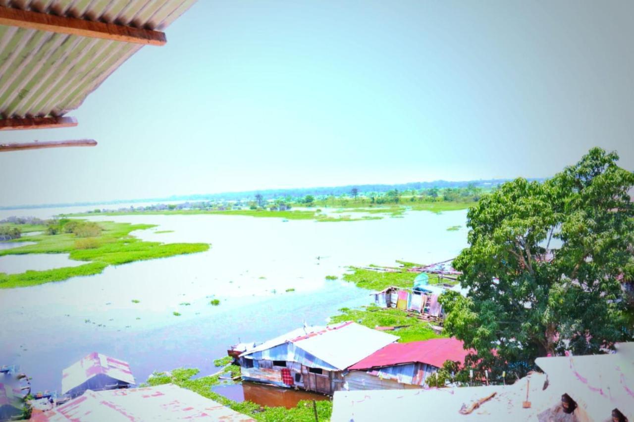 Amazon Breeze Hotel Iquitos Exterior foto